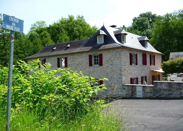 Le Moulin D\'Eysus Gites Et Chambres D\'Hotes