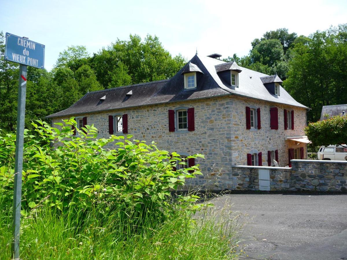 Le Moulin D'eysus Et D'hotes Eysus