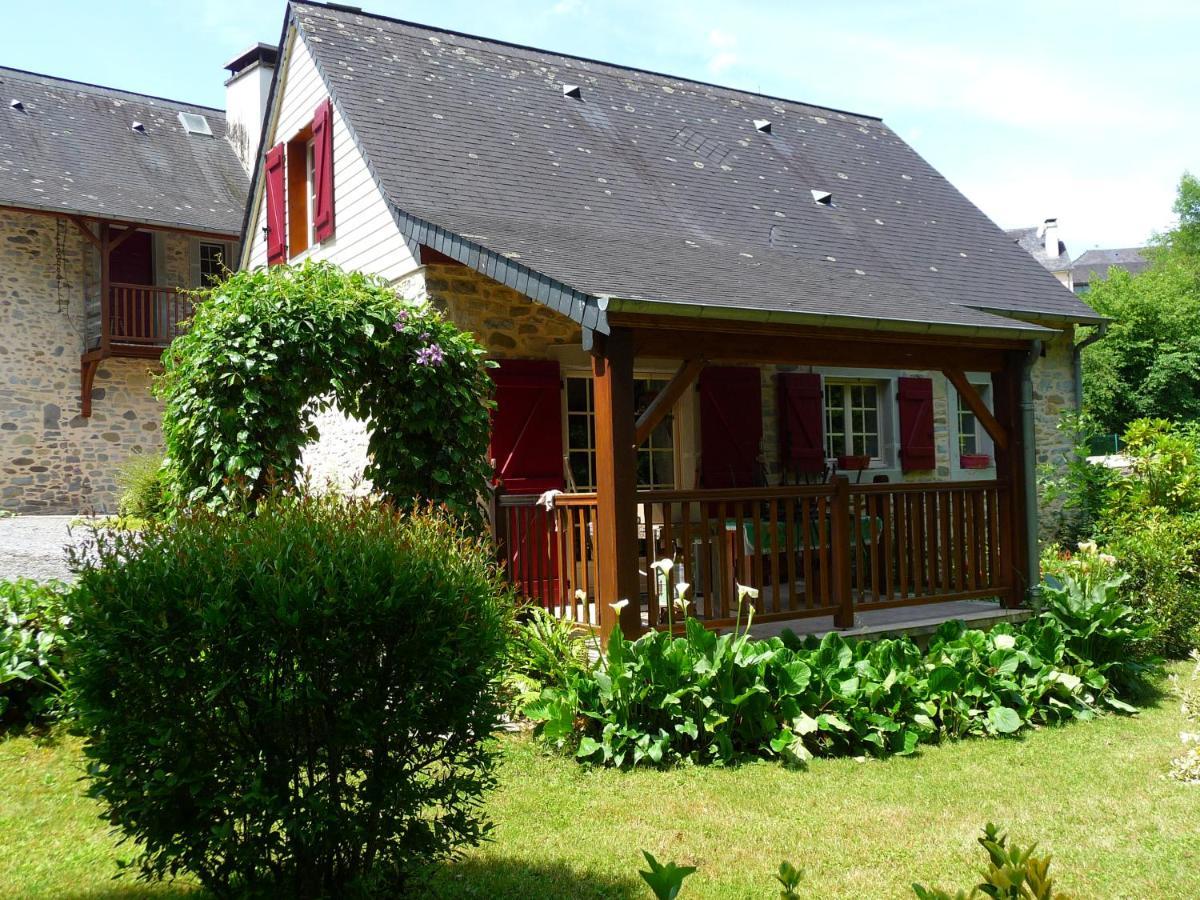 Le Moulin D'eysus Et D'hotes