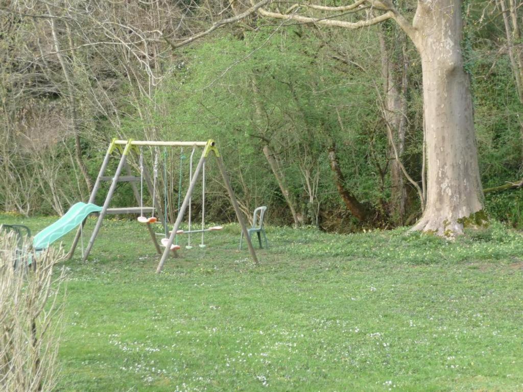 Le Moulin D'eysus Et D'hotes *