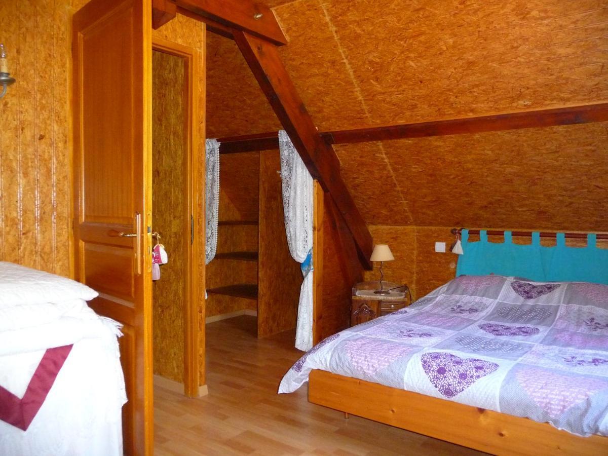 Le Moulin D'eysus Et D'hotes Bed & Breakfast